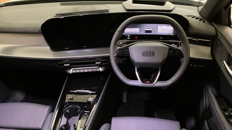 Audi Q3 2.0 TDI S Line 5dr S Tronic Diesel Estate